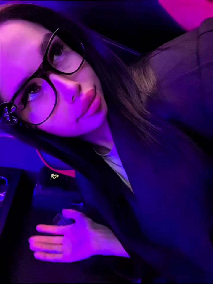 @алиночка