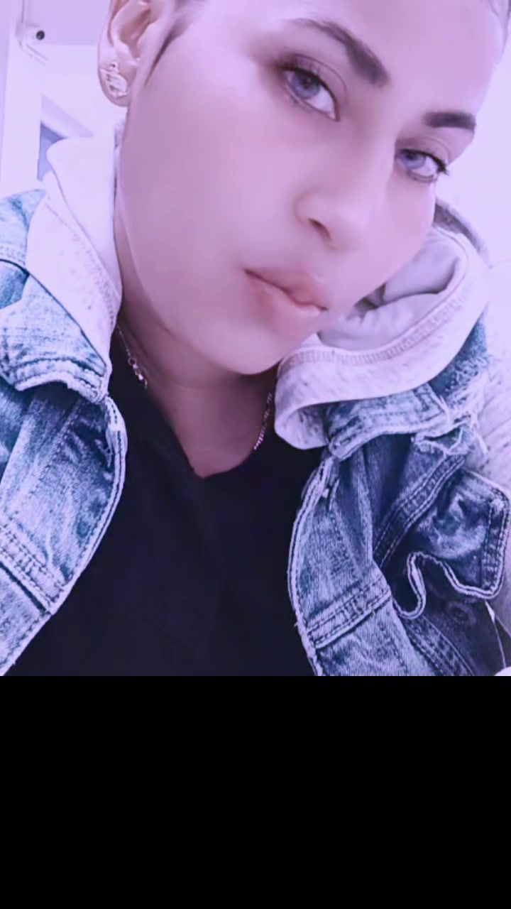 @Esmeralda_1420