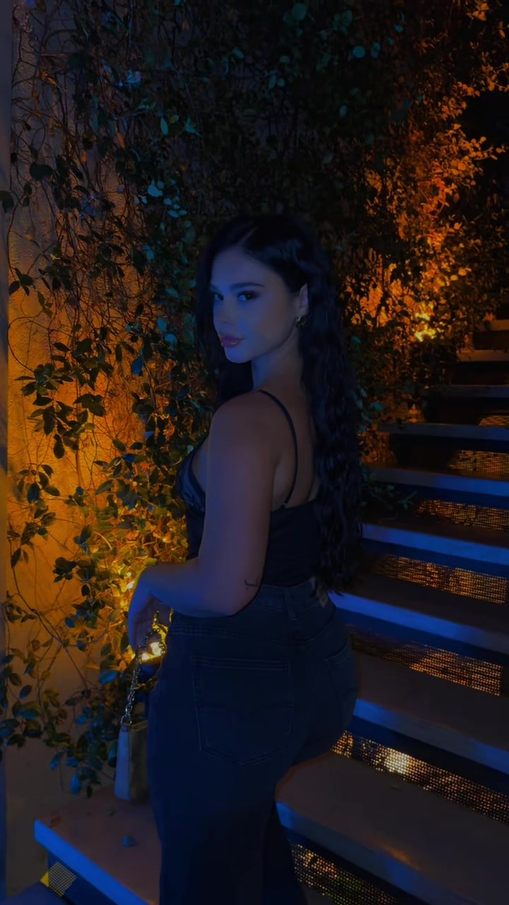 @Elisabeta