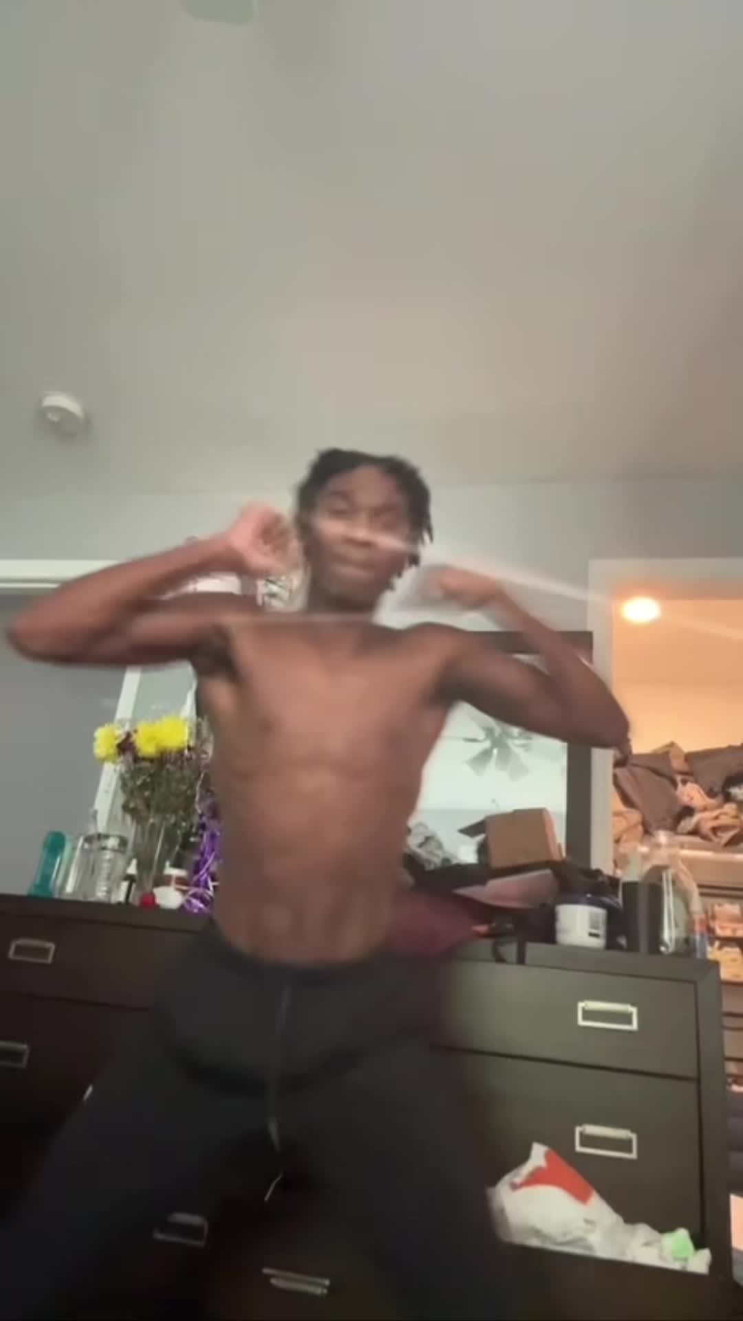 @M6🪖