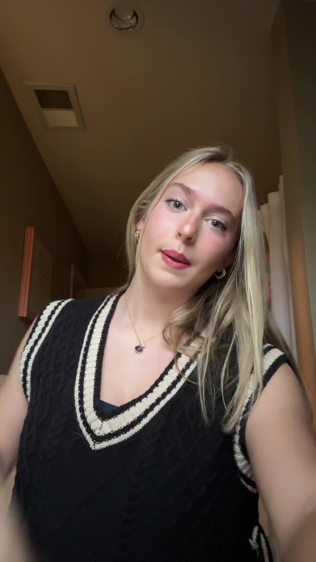 @Lily