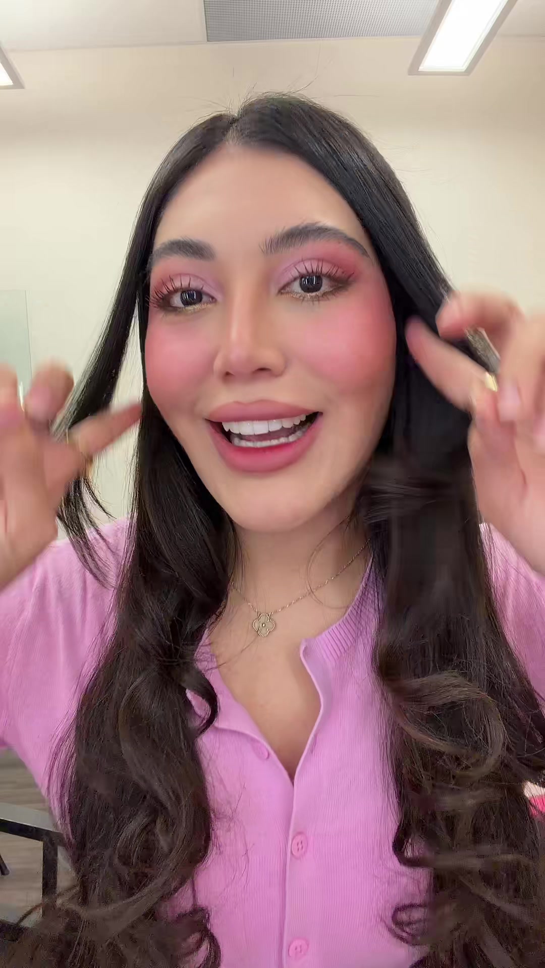@Diana Fletes Cosmetics