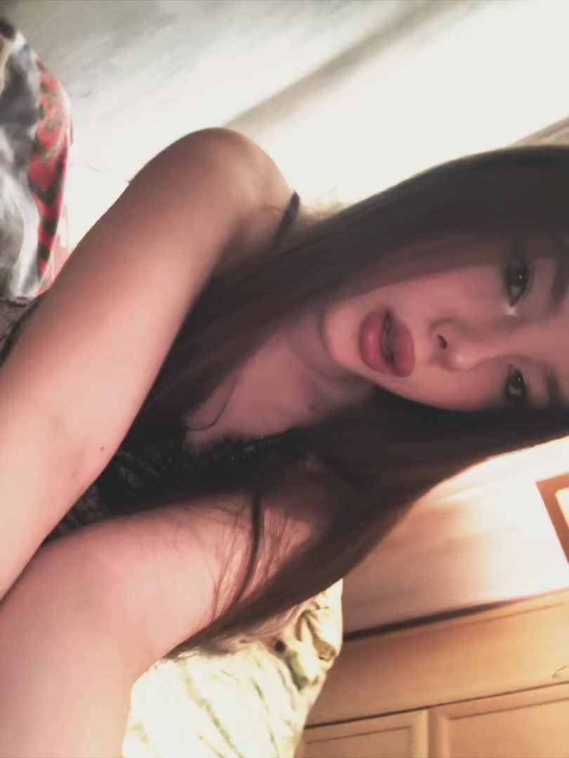 @викулечка суворова