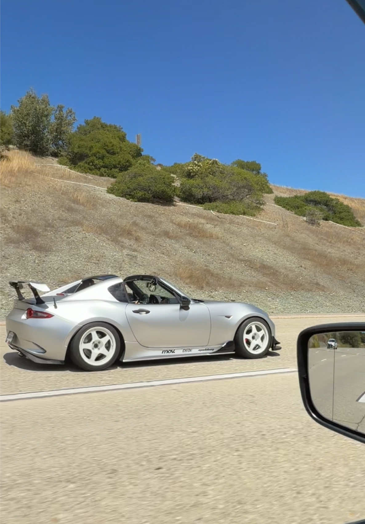 @dyl.mov