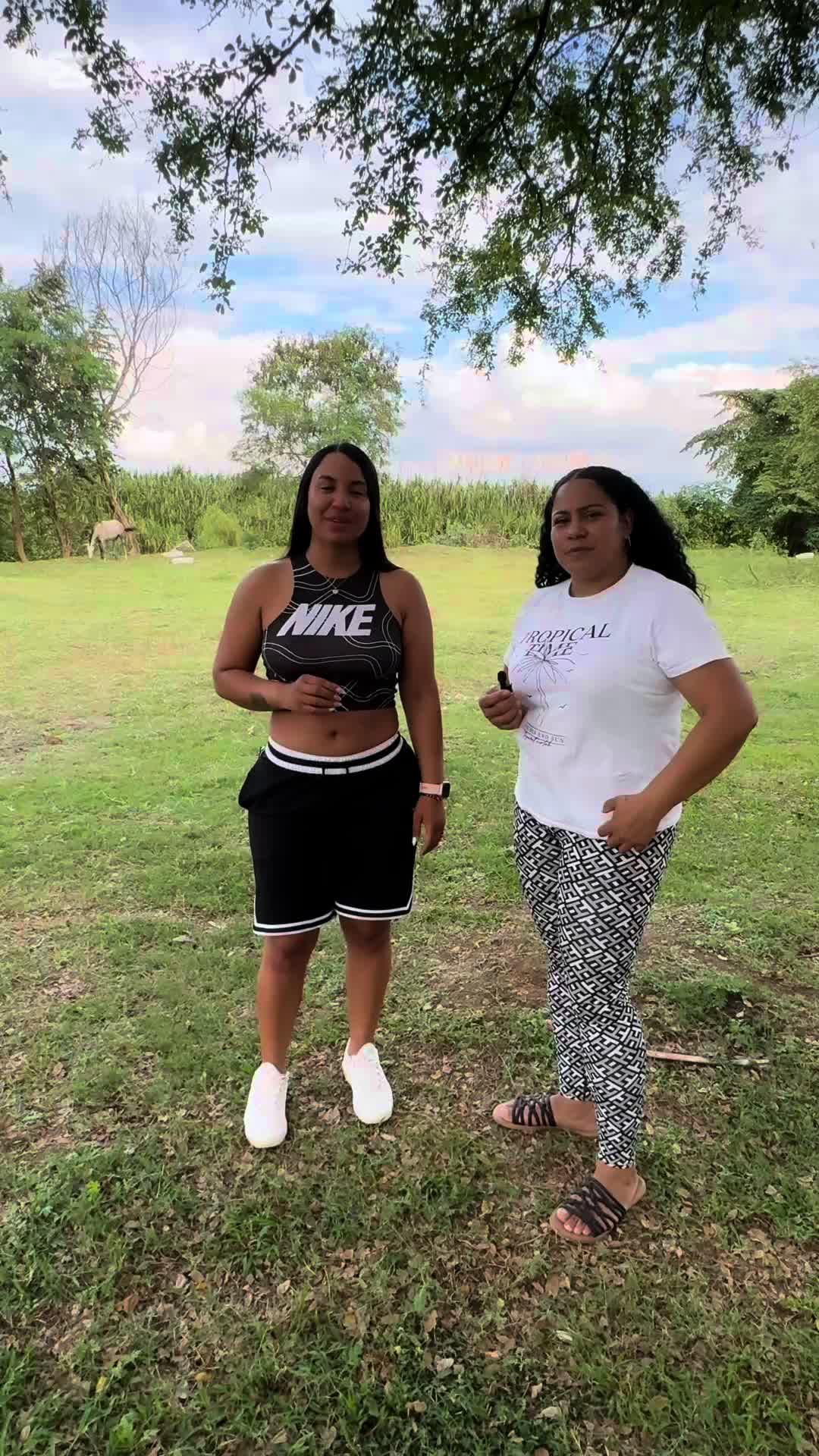 @Alison correa🦦🤎