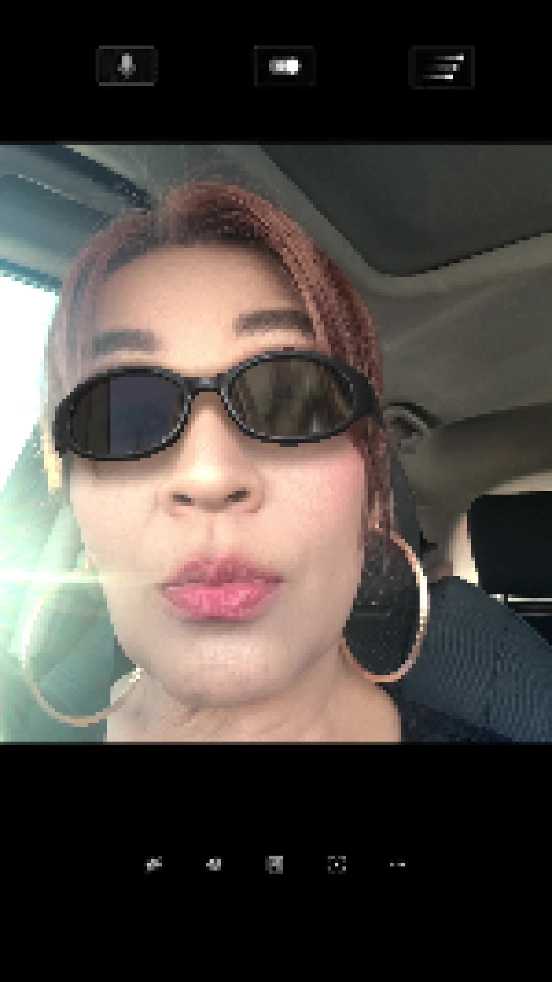 @Linda contre