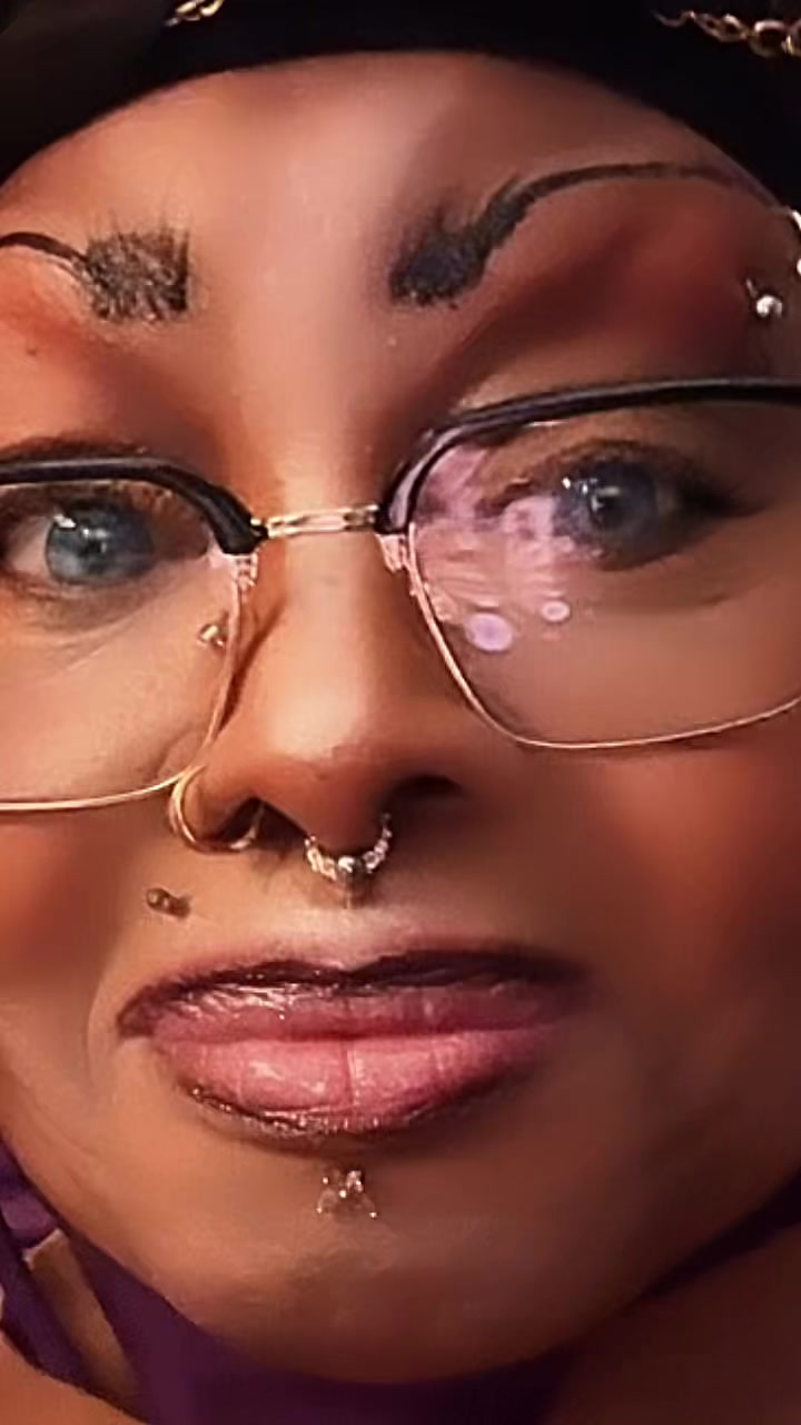 @Ebonysingagain