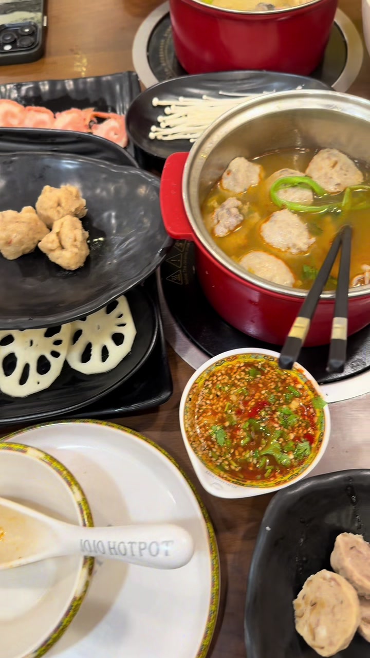 @PwintTharaphuKyaw