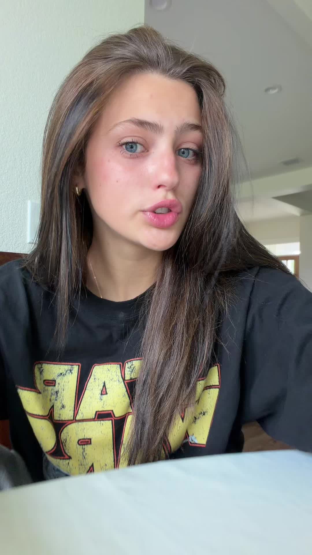 @bellaaa
