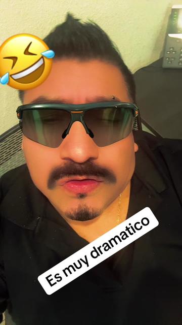 @Poliyo5 Official