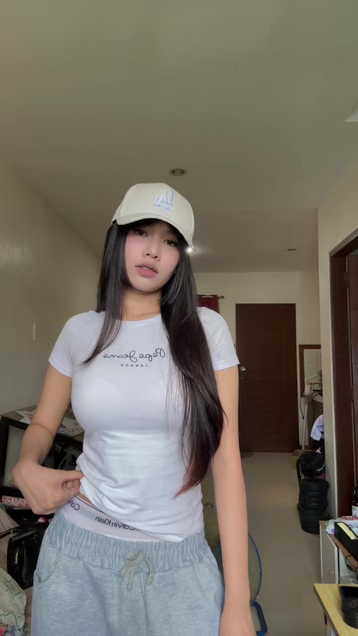 @Chin