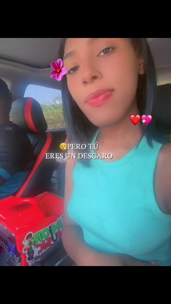 @La Fea.