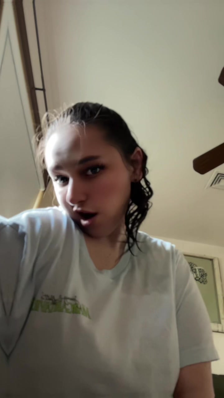 @Paige ♿️G7(follow me)