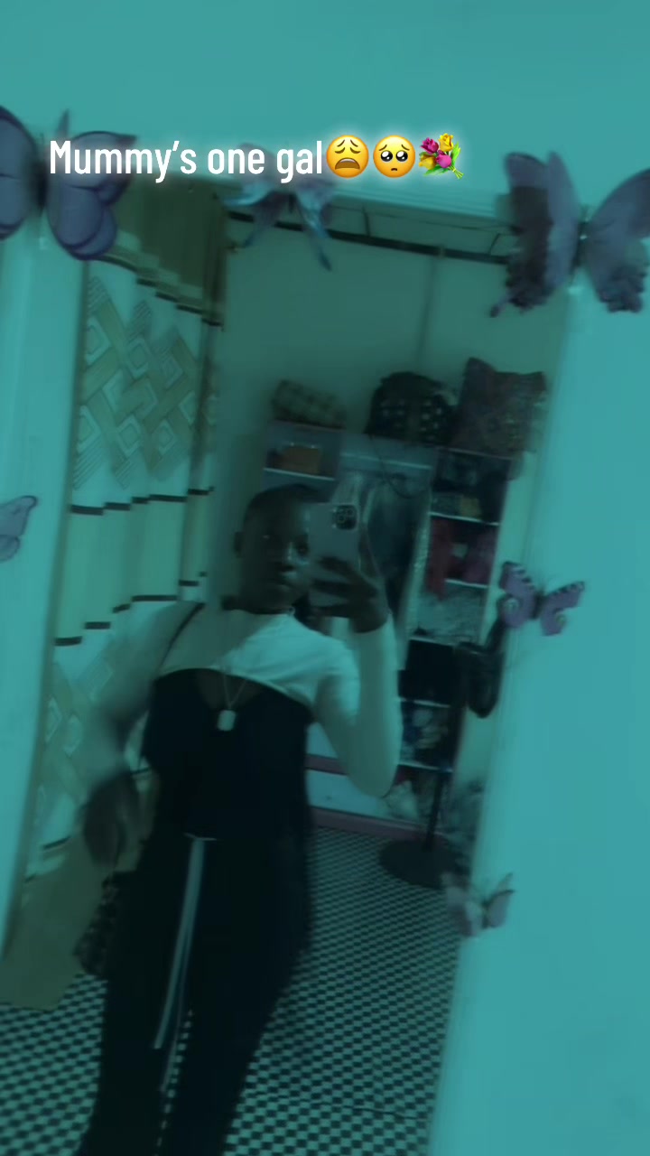 @Miss🤭 Romantic 💐