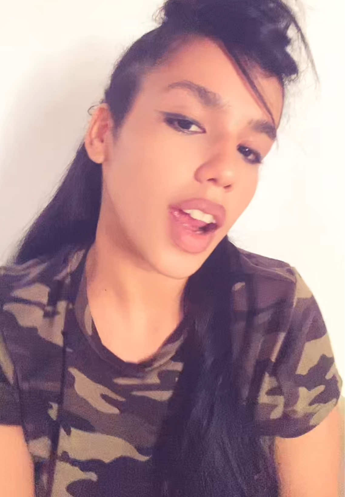 @MÓRIA