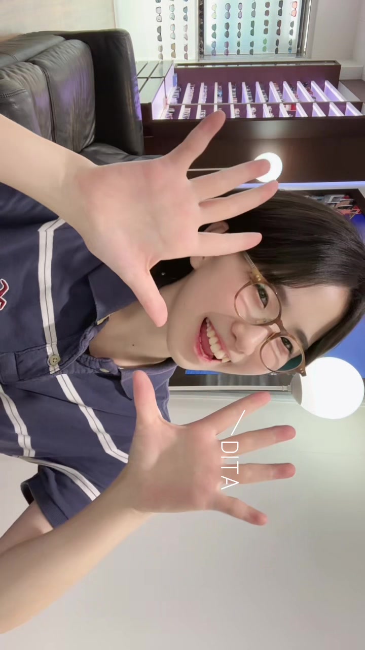 @メガネのトリプル銀座