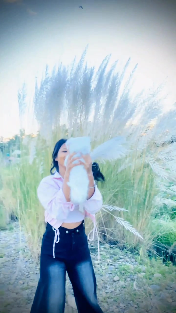 @Official Suhana7