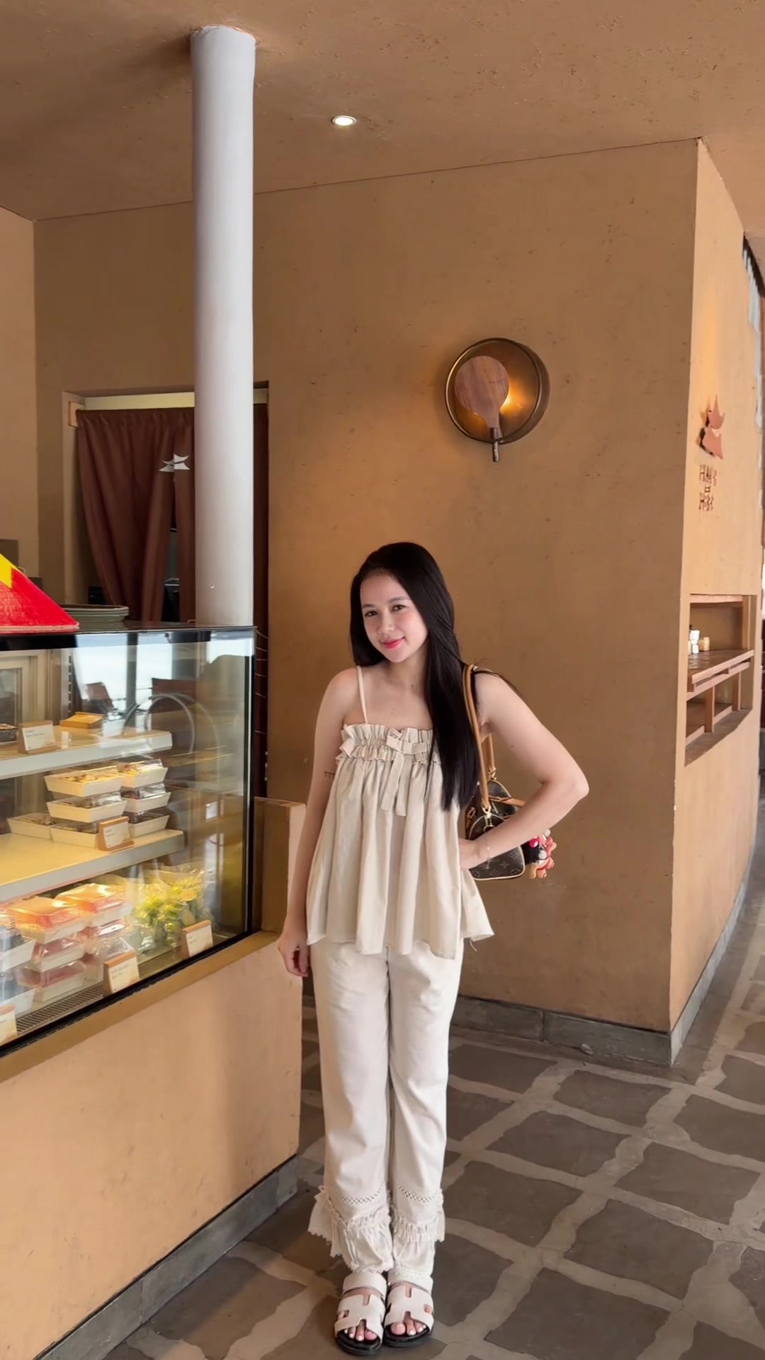 @Fb_Hoang Kim Van Anh