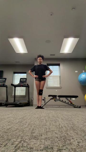 @lovelyybai
