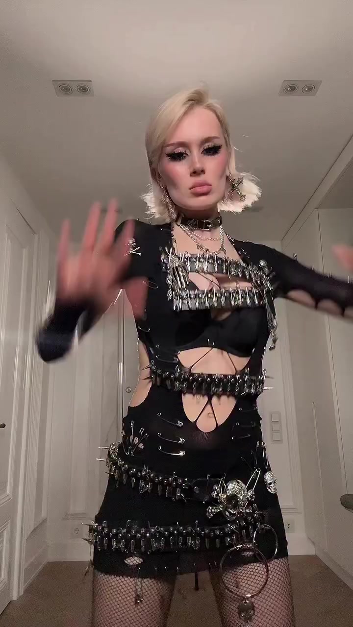 @D0shikFanDasha