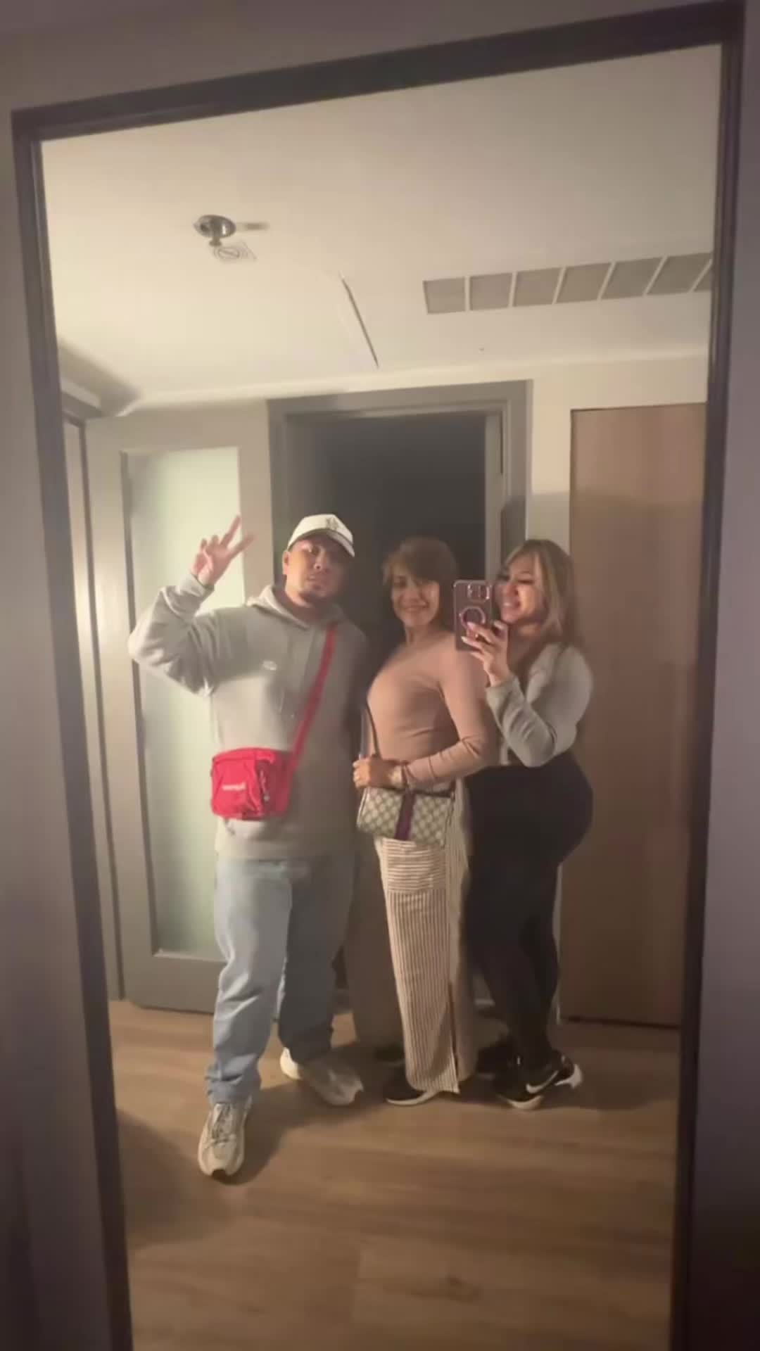 @MJ_808