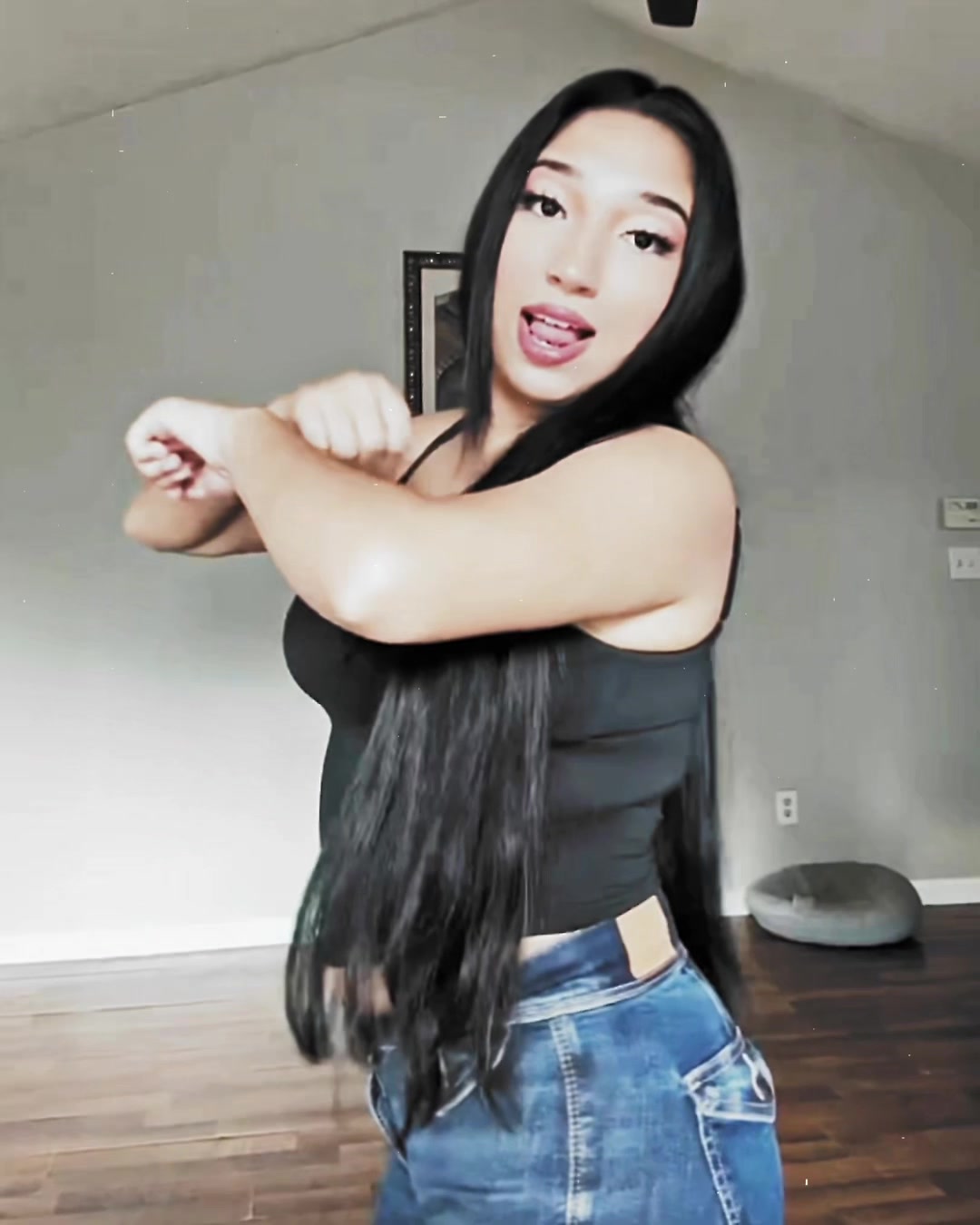 @fntcharli
