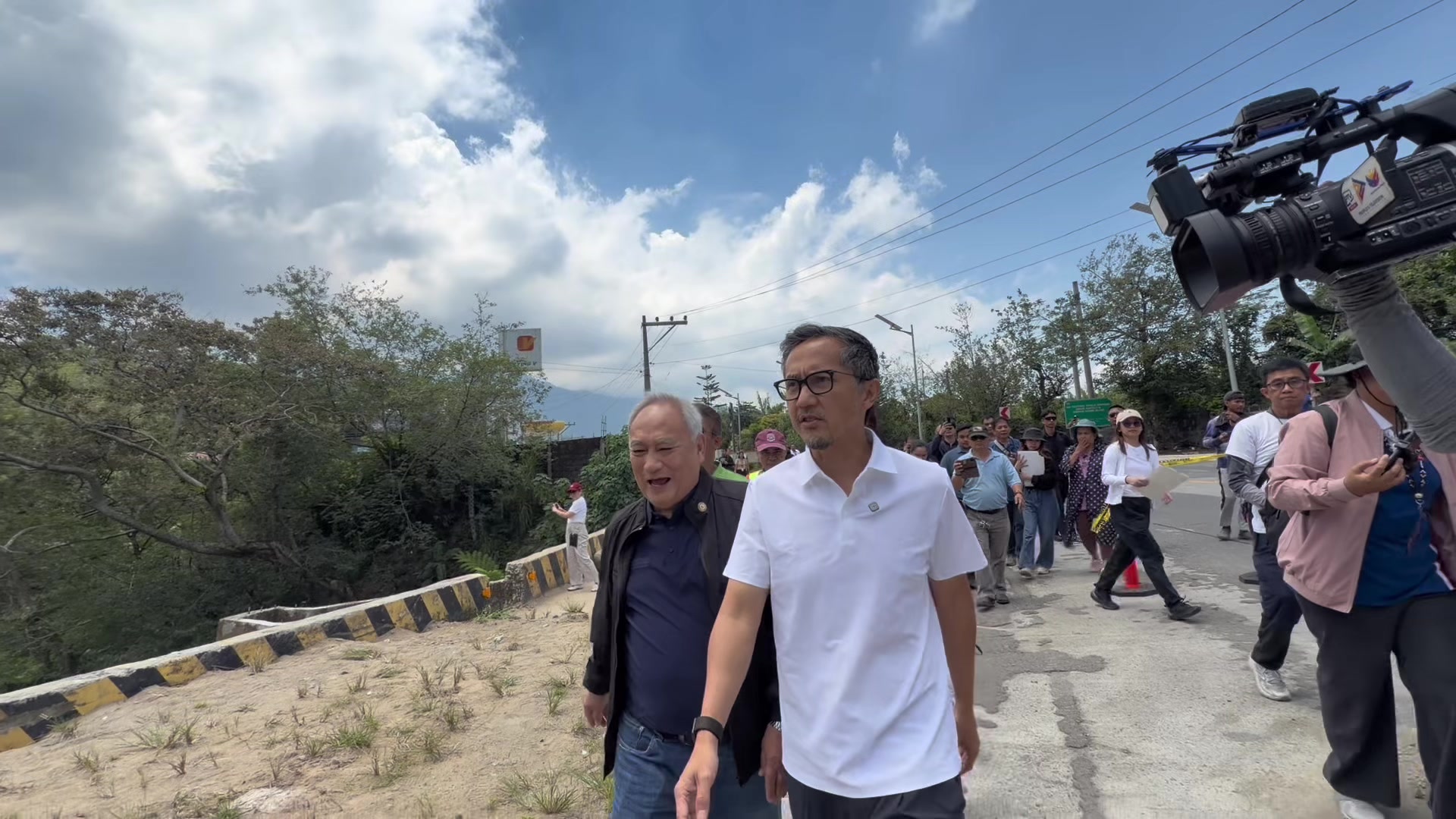 @DPWHph