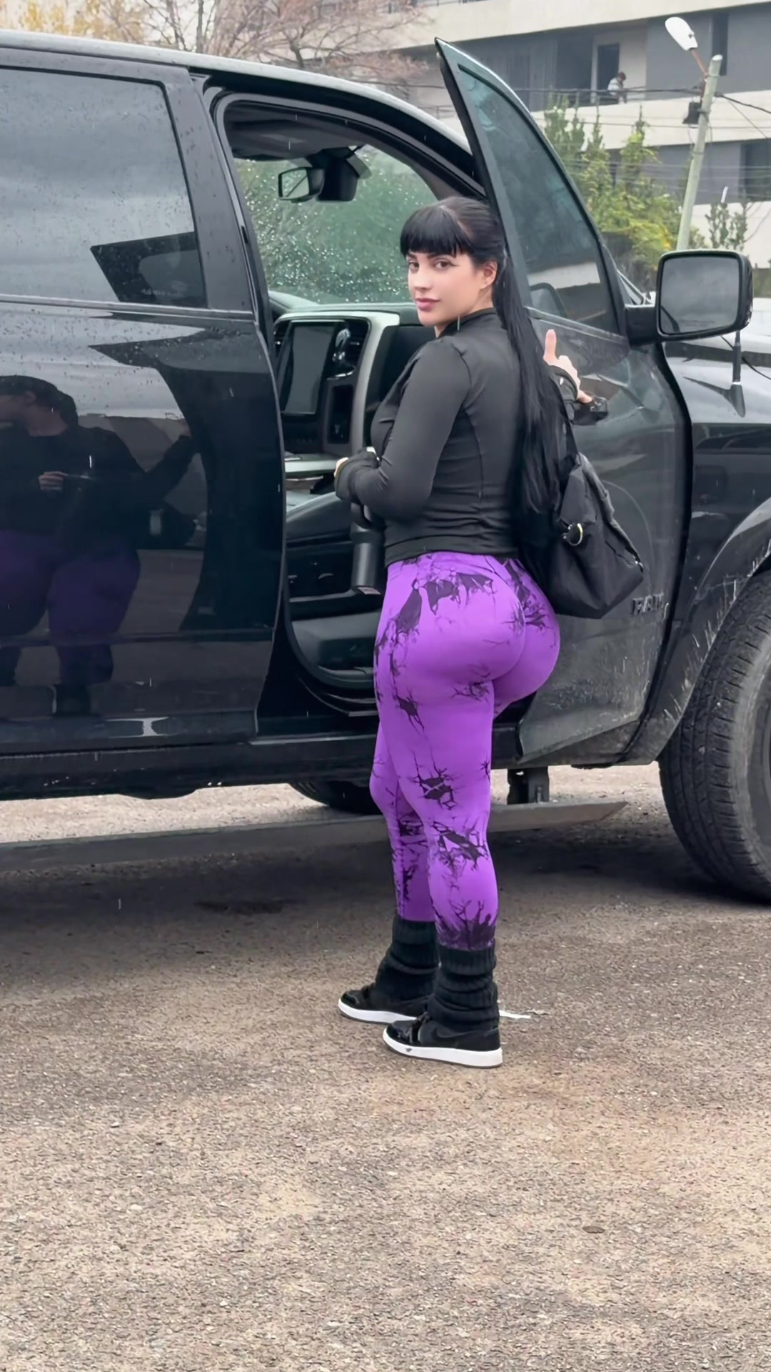@demonmika