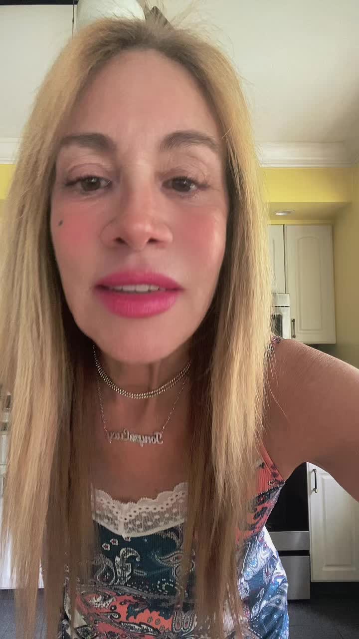 @lucytony21