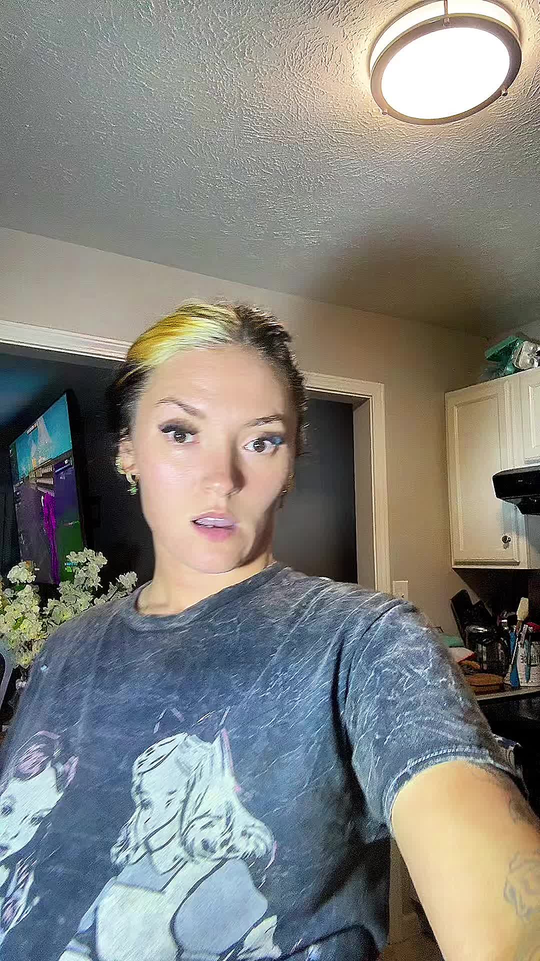@Lacey J