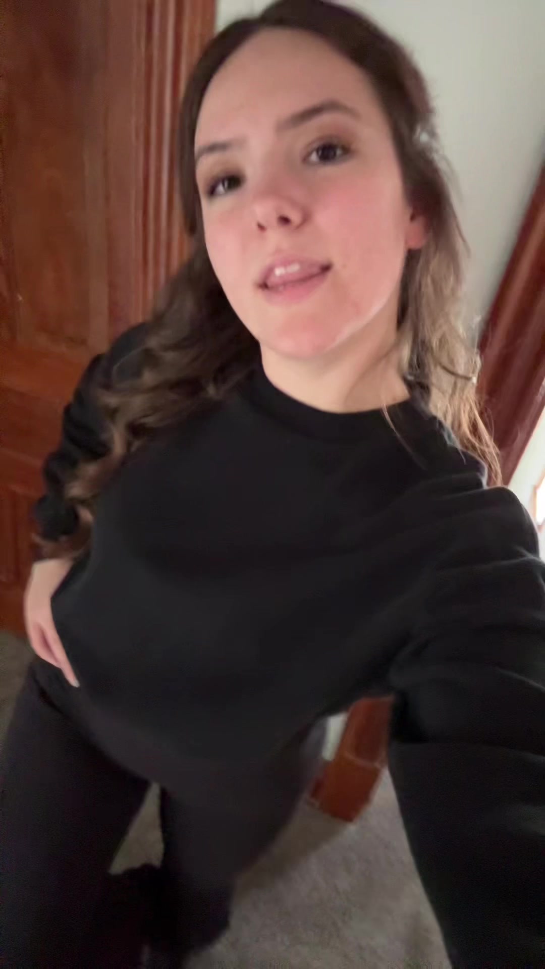 @Ava