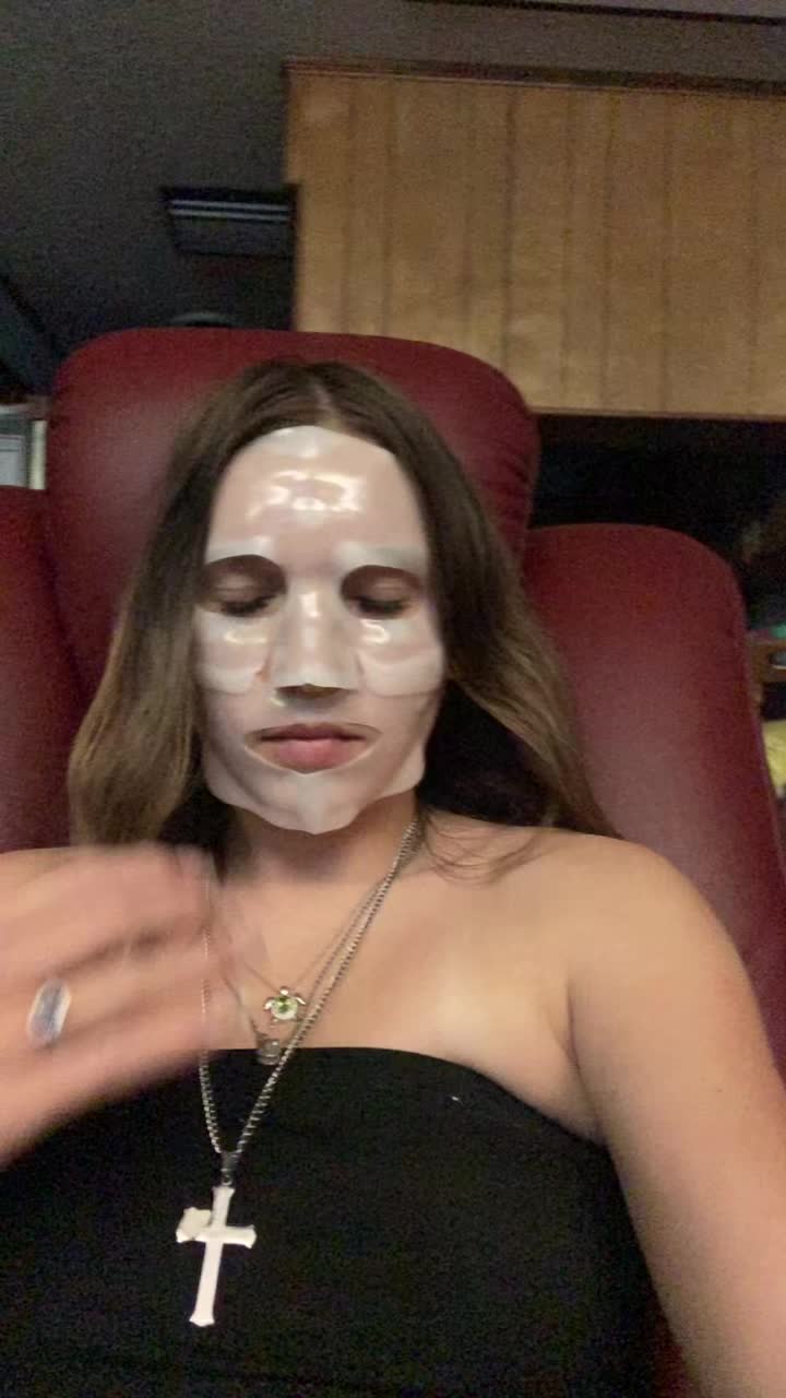 @RaeRae