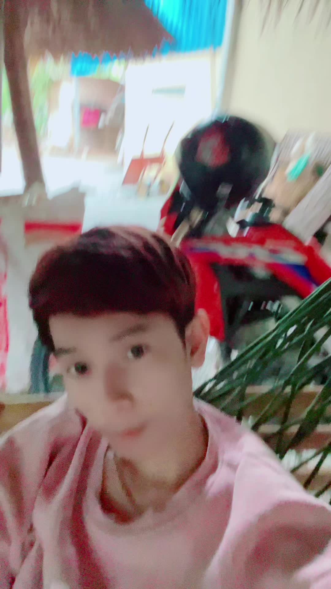 @🎈