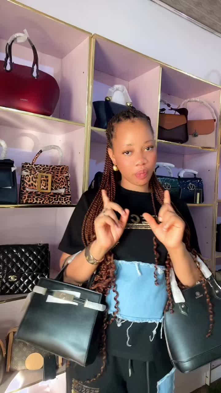 @OWERRI BAG VENDOR (VC)