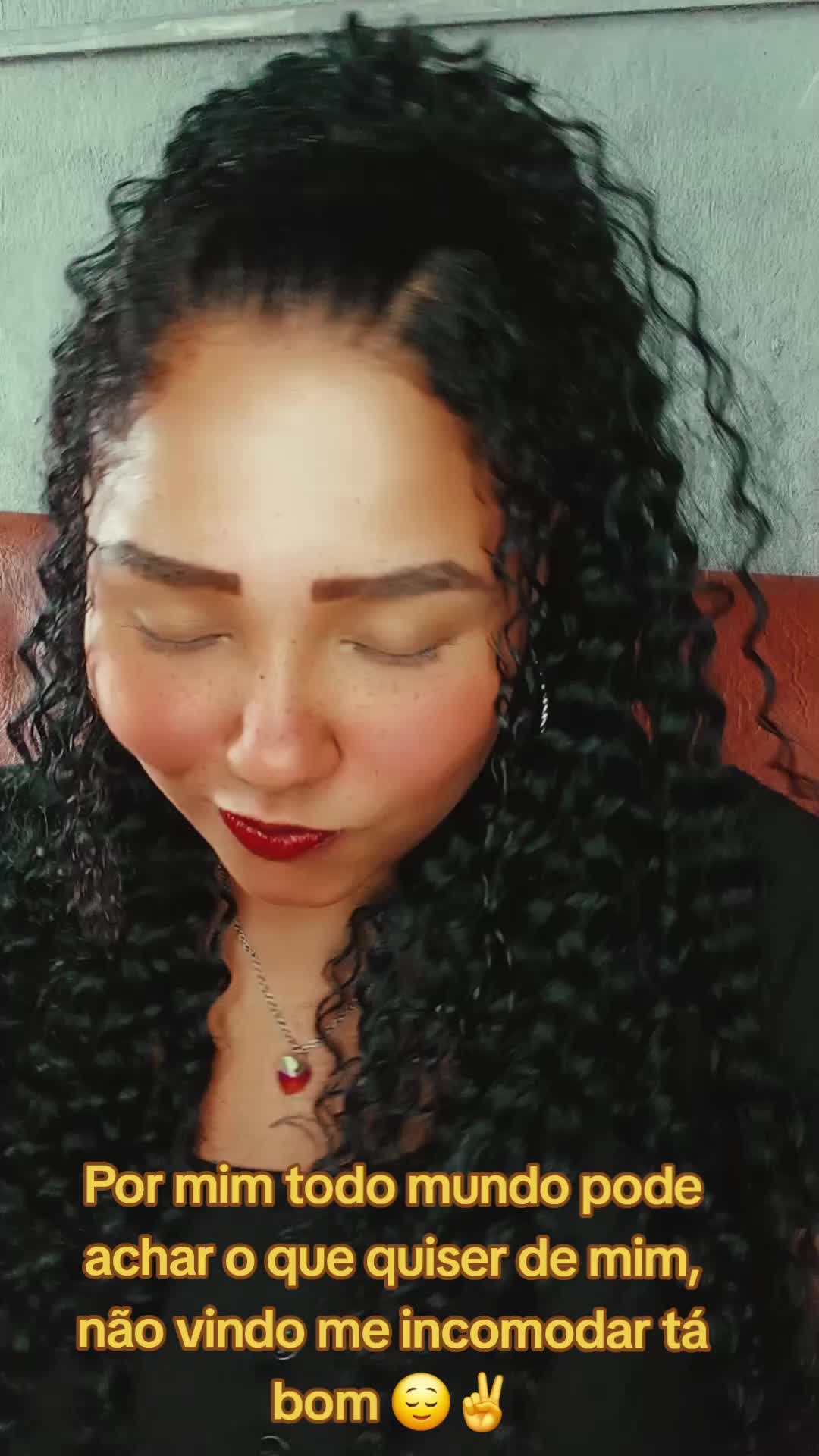 @JulianaThomson