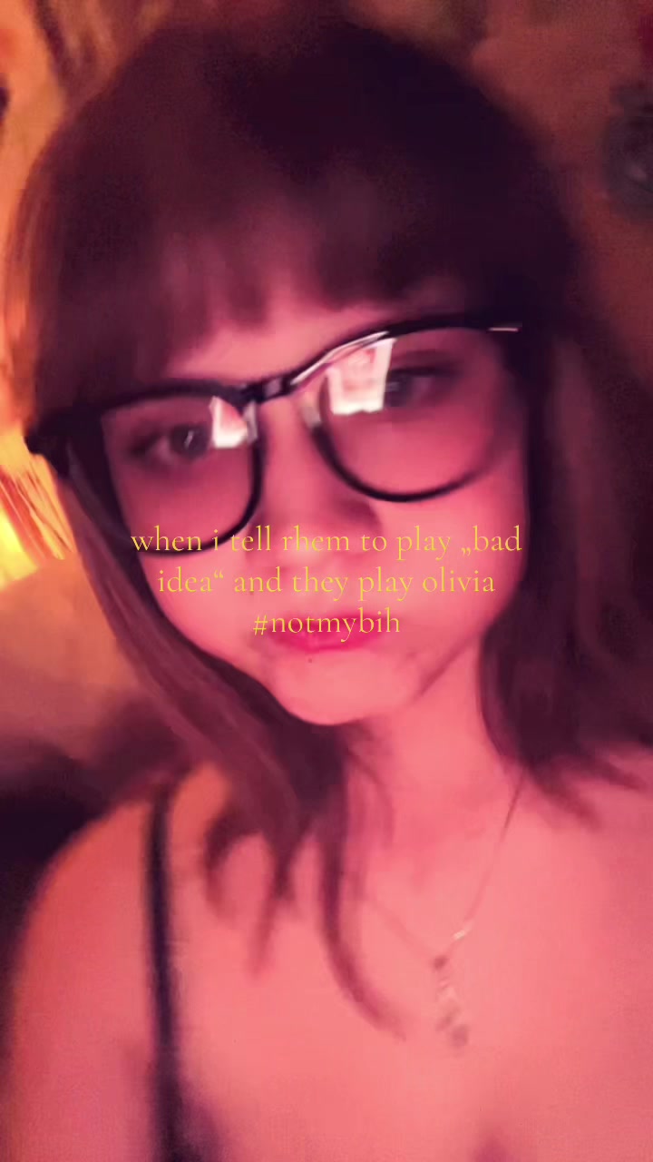 @𝐋𝐚𝐧𝐢 ⋆💗°