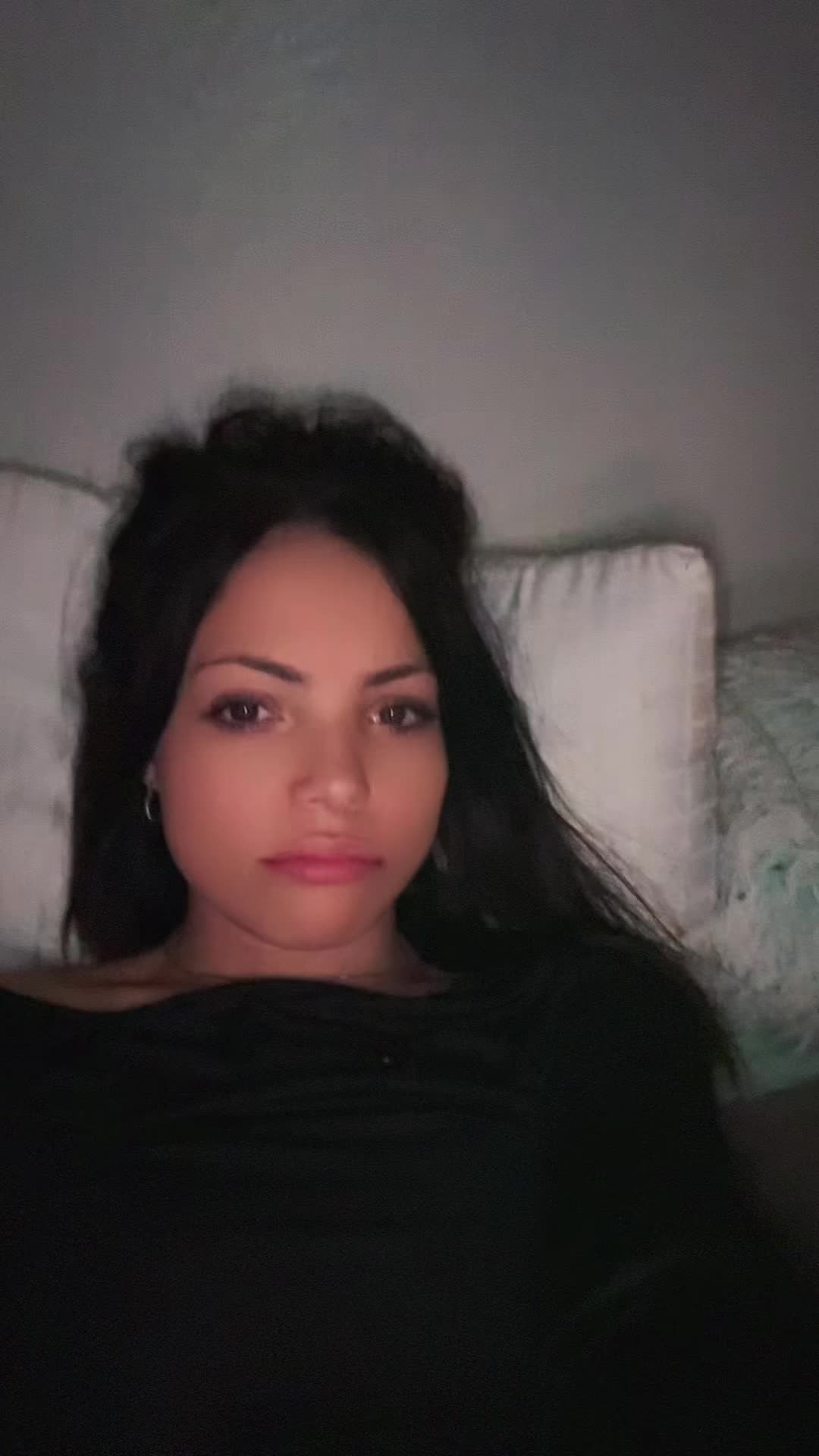 @Nia