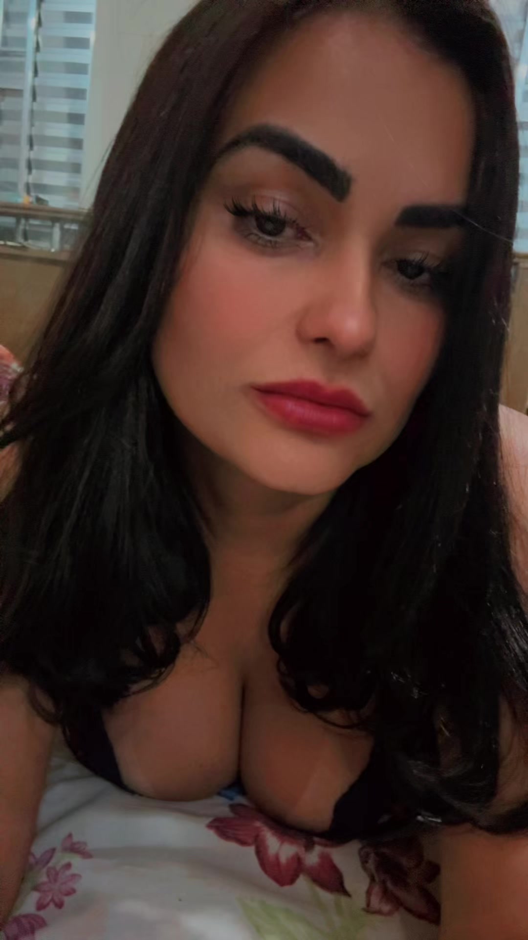 @Verônica Ananias 🇧🇷
