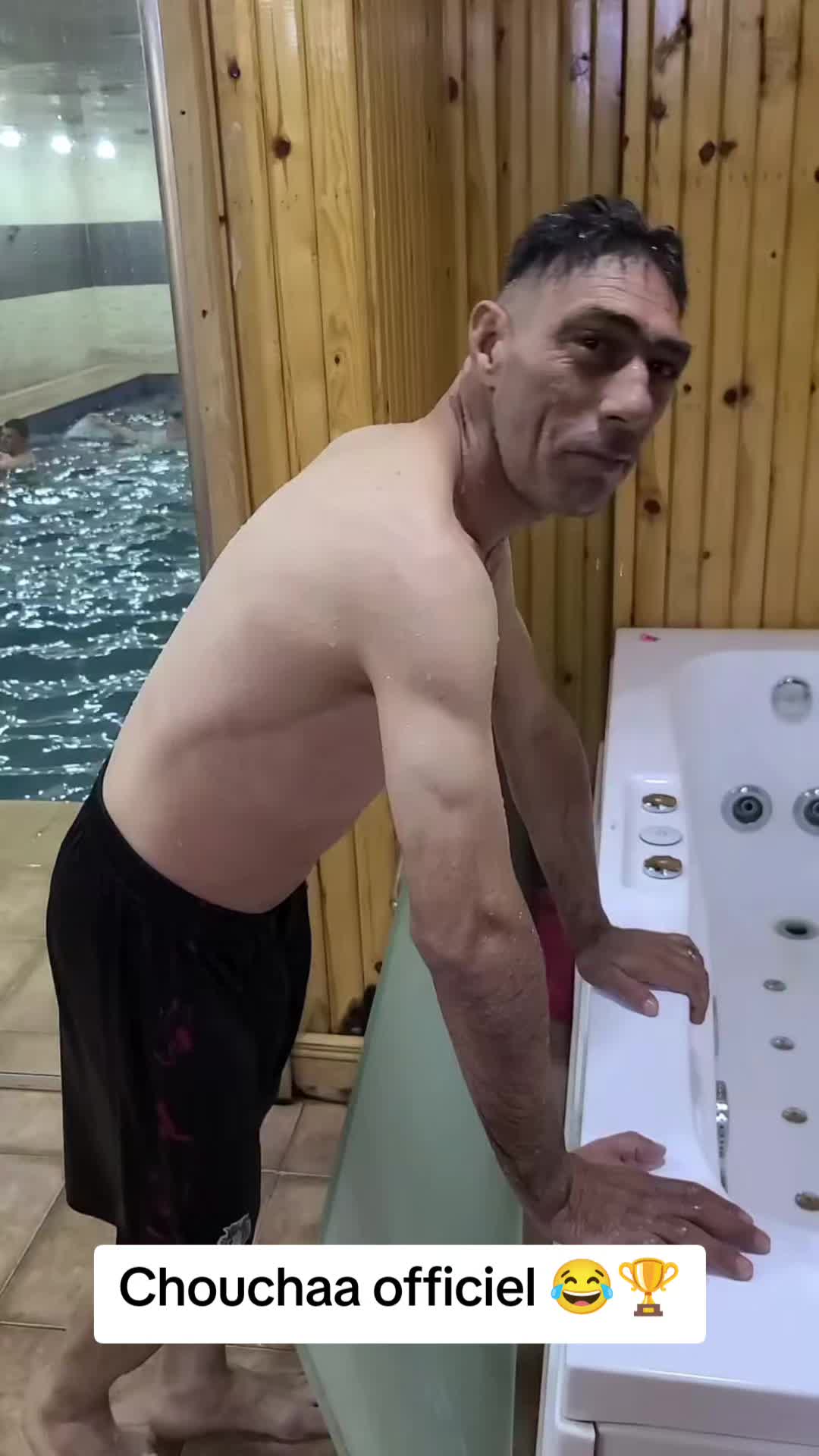 @y_v535