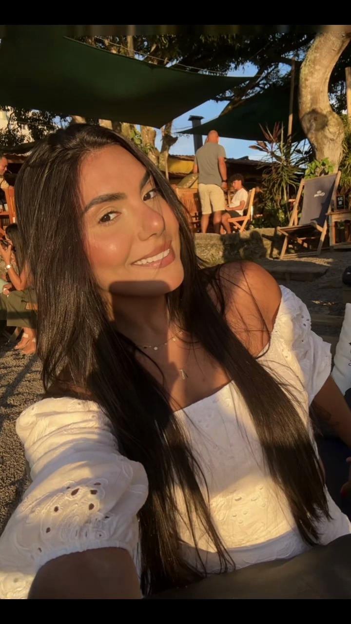 @Laura Cristina