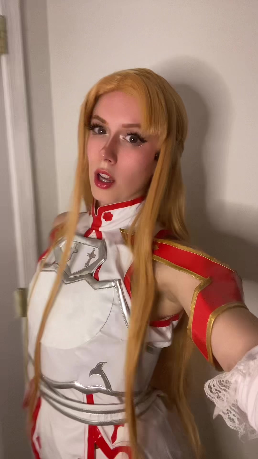 @evie ⋆˙⟡