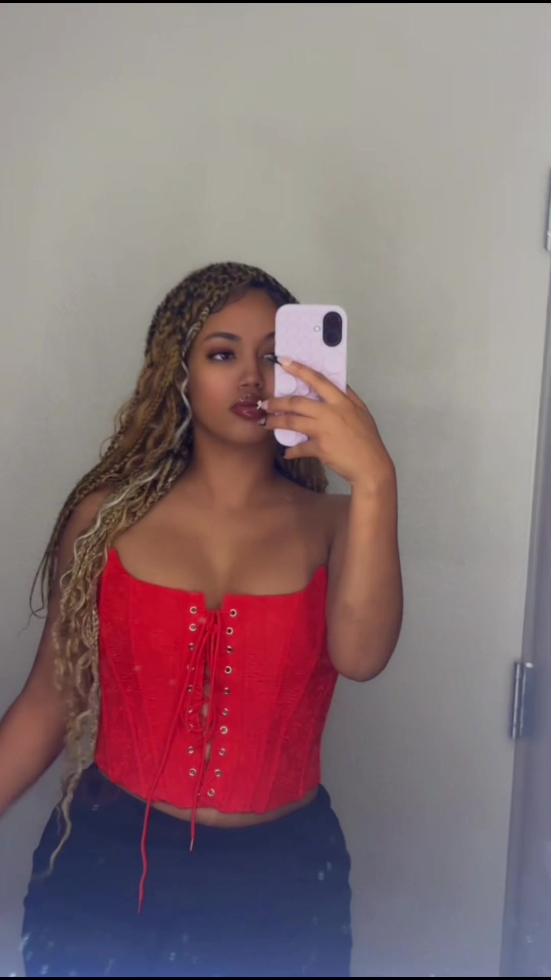 @Luna Tesfay