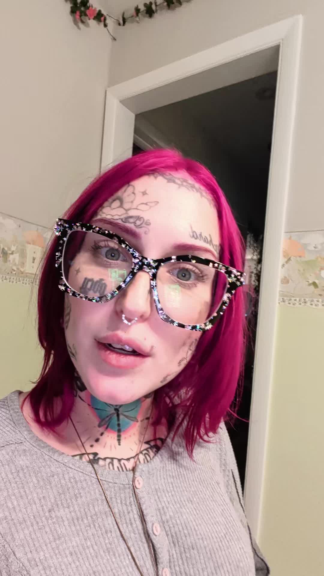 @powderpuffgrrrl