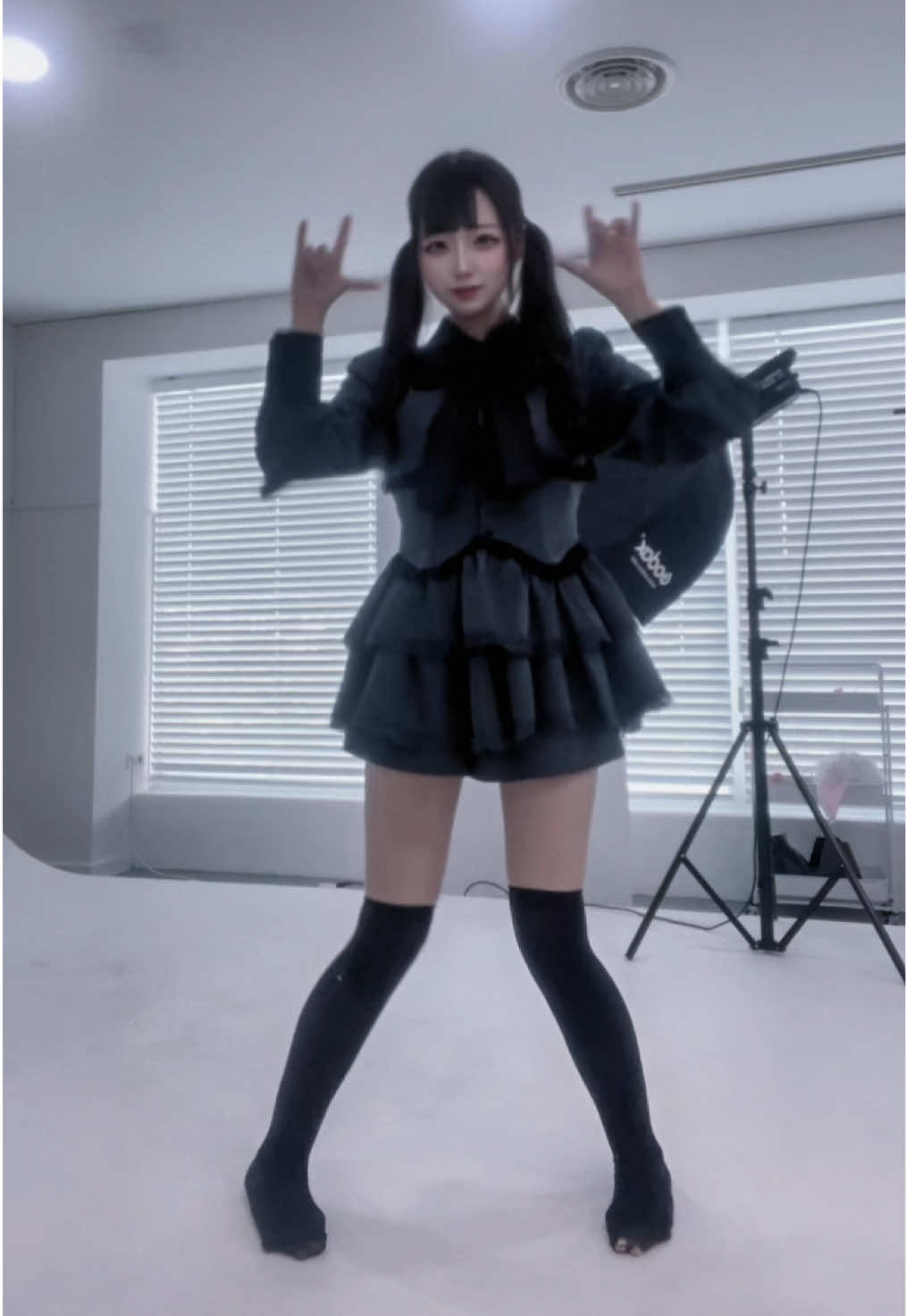 @므