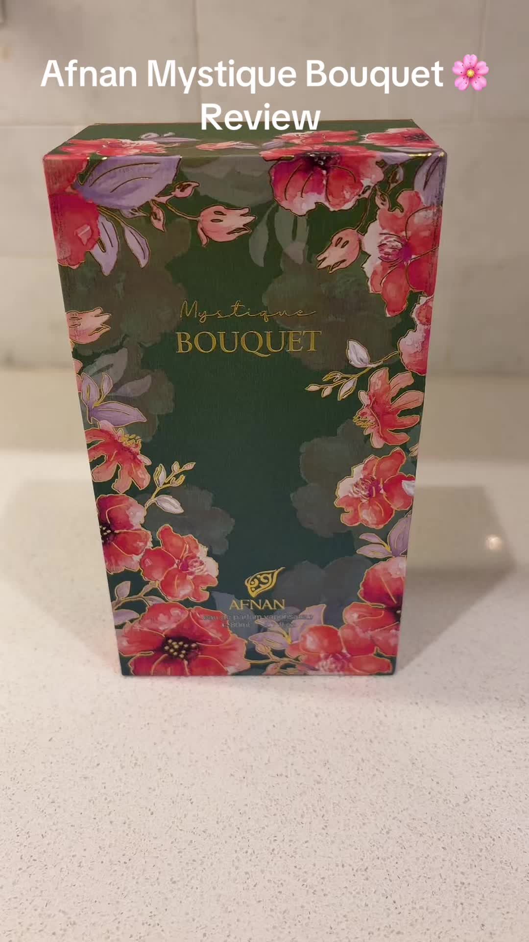 @LayeredByT | Perfume Reviews