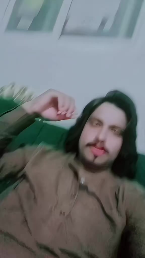 @Ayaz MaSooD YaŕBasĥ✌️