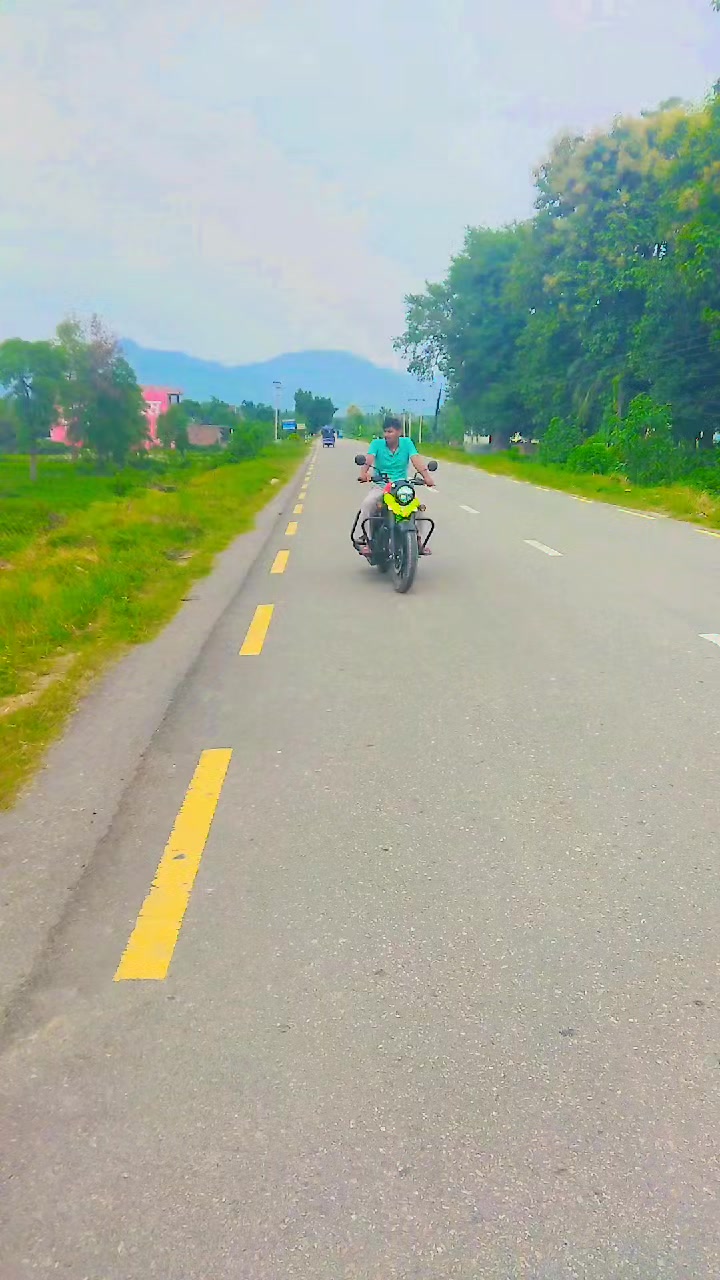 @LALAN  Yadav AMBULANCE 🚑️🚑️