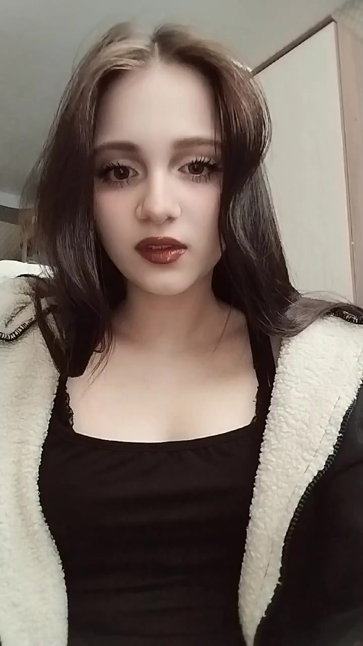 @чёрник 🖤