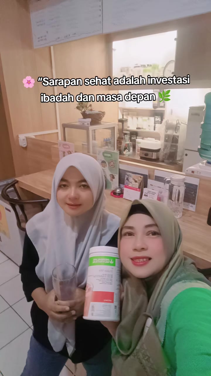@Mom Ghani