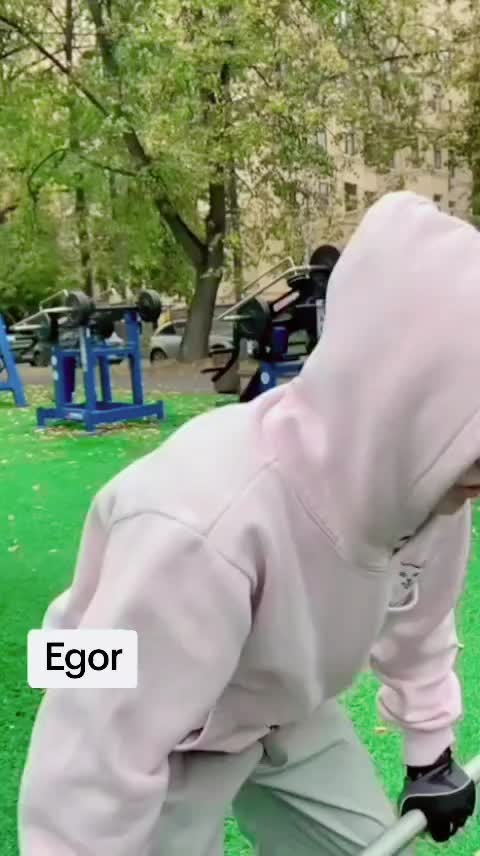 @EgoR_ScHwaRLis_1